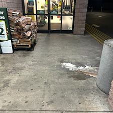 Outstanding-Storefront-Maintenance-Wash 4