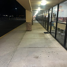 Outstanding-Storefront-Maintenance-Wash 0